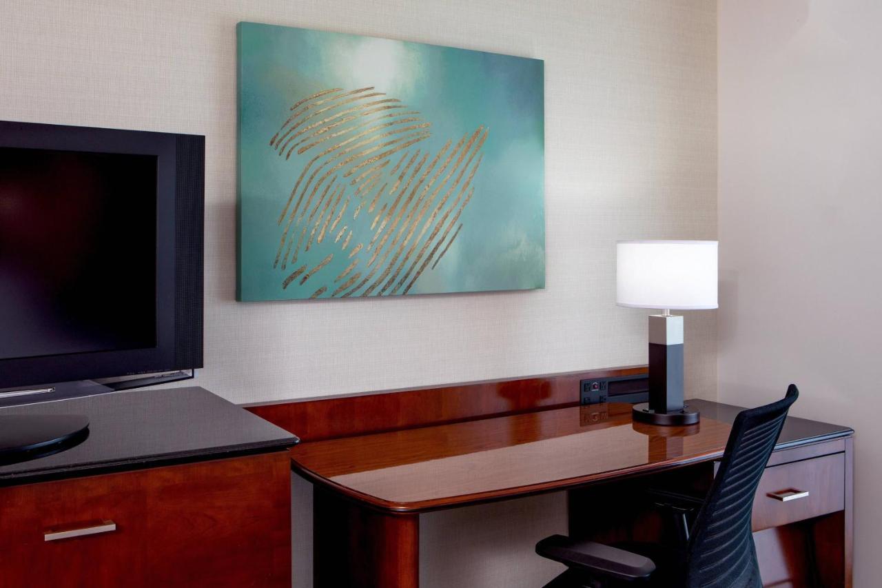 Delta Hotels By Marriott Chesapeake Norfolk Exterior foto