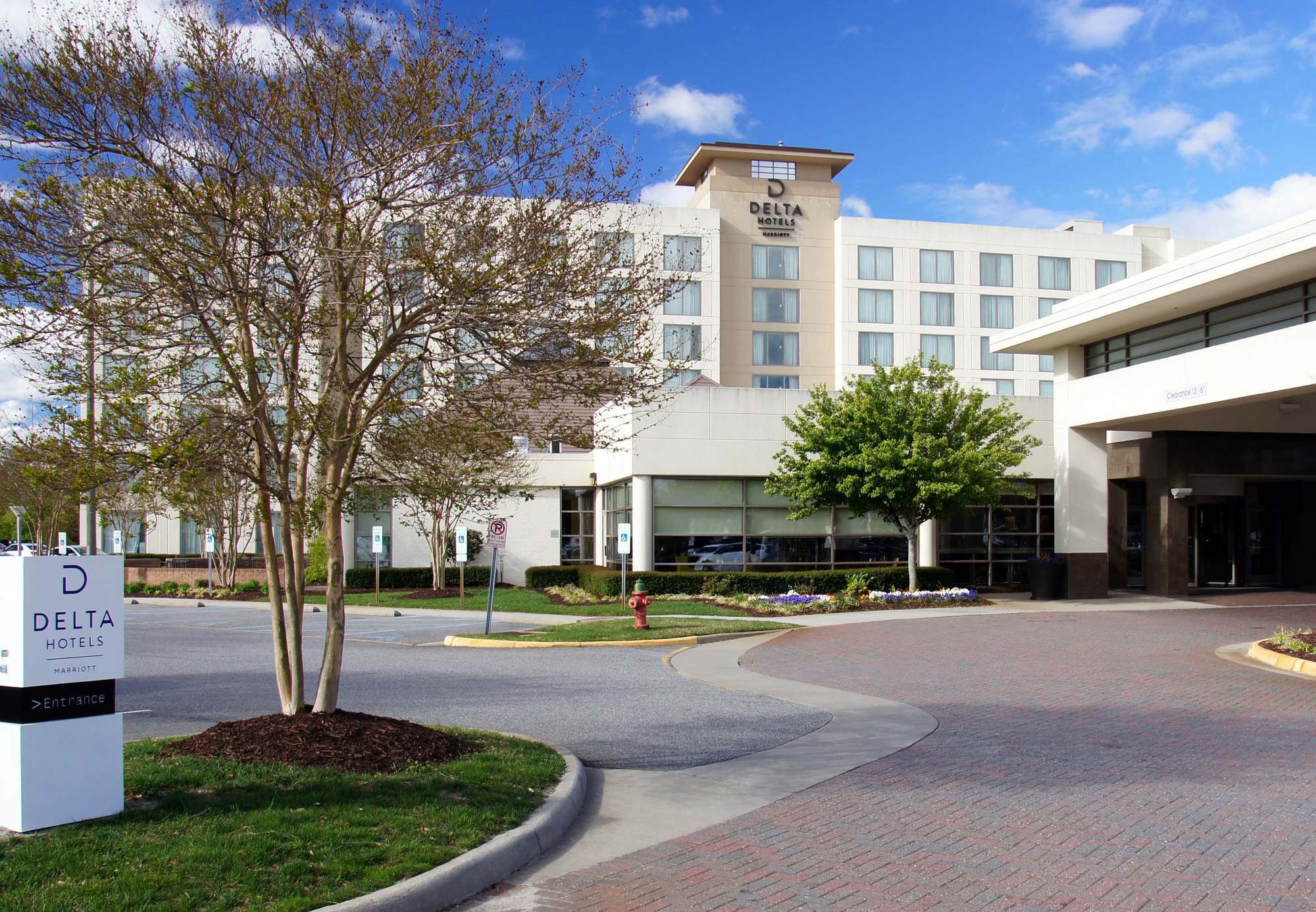 Delta Hotels By Marriott Chesapeake Norfolk Exterior foto